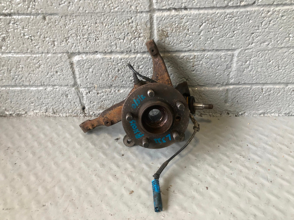Range Rover L322 Hub Assembly Off Side Front 2002 to 2006 All Models R31075