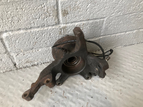 Range Rover L322 Hub Assembly Near Side Front 2002 to 2006 All Models R31075