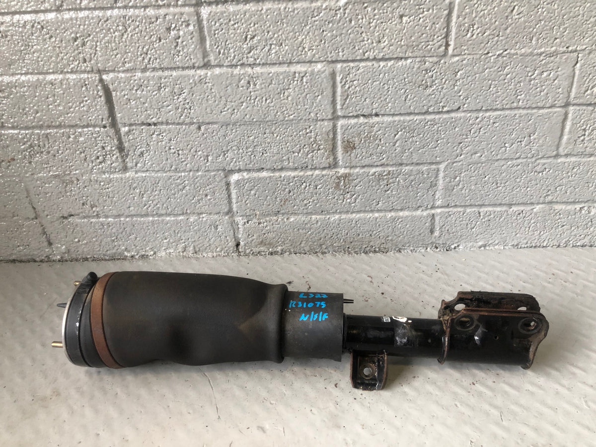 Range Rover L322 Airbag Suspension Strut Near Side Front 2002 to 2006 R31075