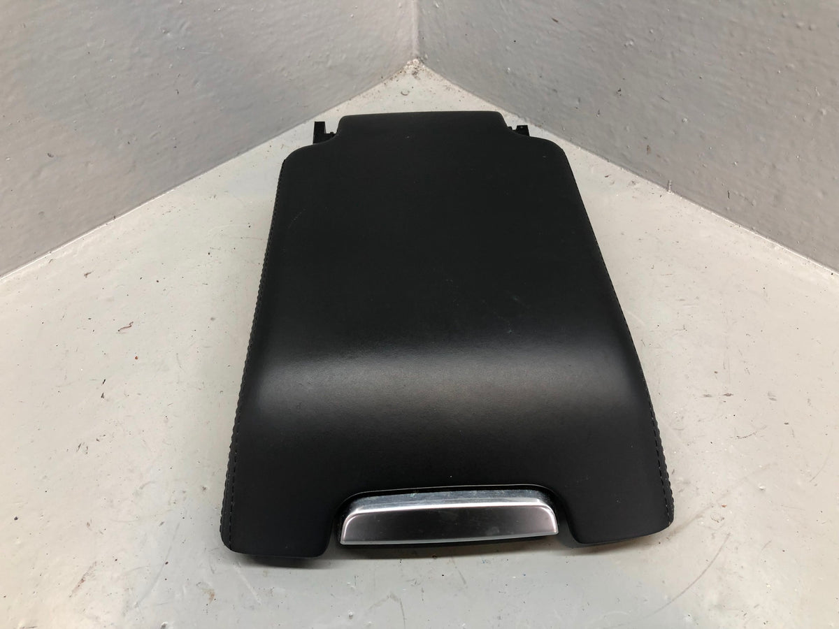 Range Rover Sport Centre Console Arm Rest Lid with Catch Black Land Rover L15105
