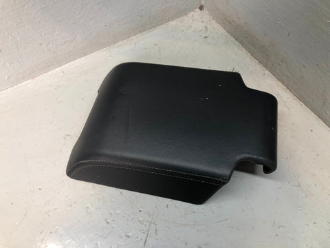 Discovery 4 Armrest Centre Console Black Leather Land Rover 2009 to 2016 L10046