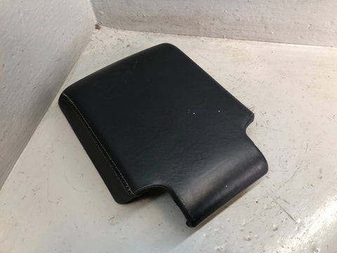 Discovery 4 Armrest Centre Console Black Leather Land Rover 2009 to 2016 L10046
