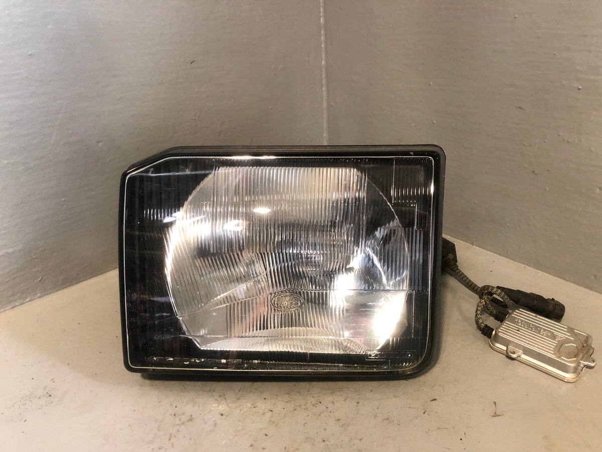 Discovery 2 Headlight Near Side Pre-Facelift XBC105130 Land Rover L06085