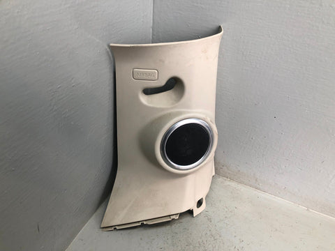 Discovery 4 D Pillar Trim Speaker EMR50044 Off Side Land Rover 2009 to 2014