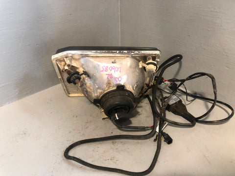 Discovery 2 Headlight Off Side Pre-Facelift XBC105120 Land Rover L06085