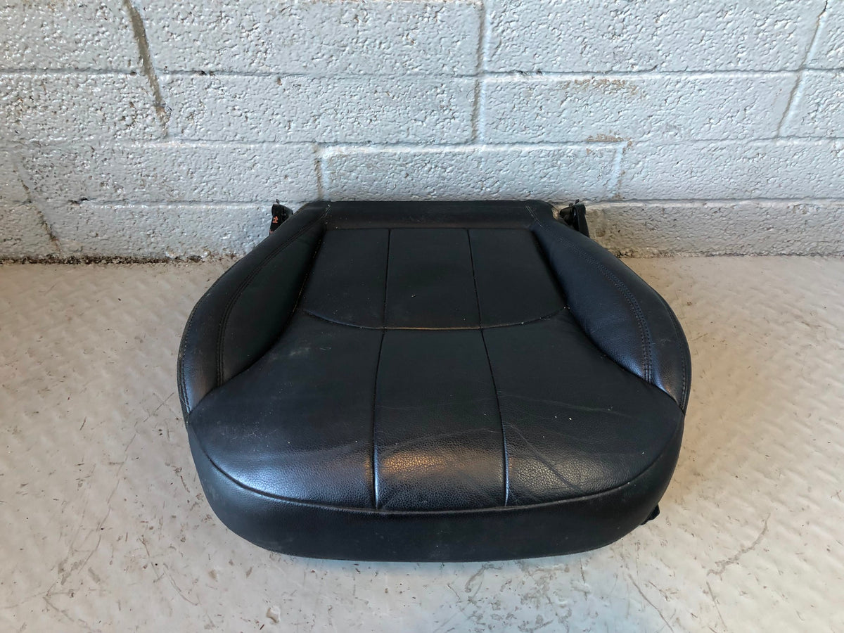 Range Rover Evoque Seat Base Front Near Side Leather Black L538 2016 to 2018