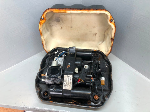 Range Rover L322 Air Suspension Compressor Pump RQU500302 R08105