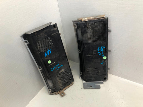 Range Rover L322 Wing Side Grilles Vents Supercharged 2002 to 2009 R08105