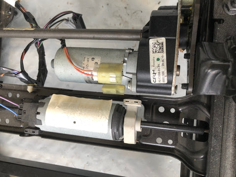 Range Rover Sport L320 Seat Frame Base Near Side Front Motors 2005 to 2009