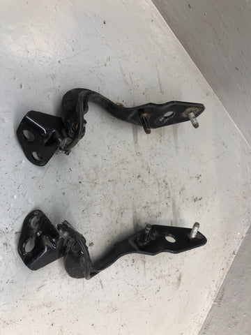 Range Rover L405 Tailgate Hinges Upper Pair Boot 2013 to 2017 Land Rover