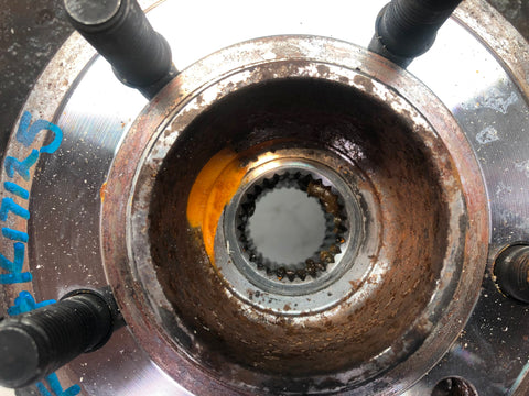 Discovery 4 Hub Off Side Front with ABS Sensor Land Rover 2009 to 2016 K17125