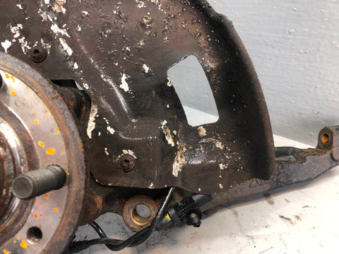 Discovery 4 Hub Near Side Front with ABS Sensor Land Rover 2009 to 2016 K17125