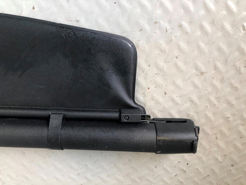 Range Rover Sport Retractable Load Cover in Black L320 2005 to 2013 L15105