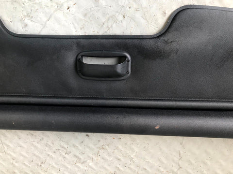 Range Rover Sport Retractable Load Cover in Black L320 2005 to 2013 L15105