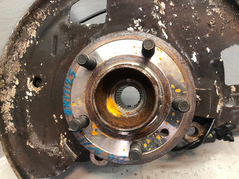 Discovery 4 Hub Near Side Front with ABS Sensor Land Rover 2009 to 2016 K17125