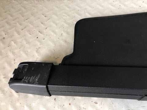 Range Rover Sport Retractable Load Cover in Black L320 2005 to 2013 L15105