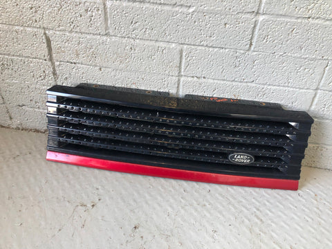 Range Rover P38 Front Grille Black with Rioja Red LRC 601 Trim 1994 to 2002