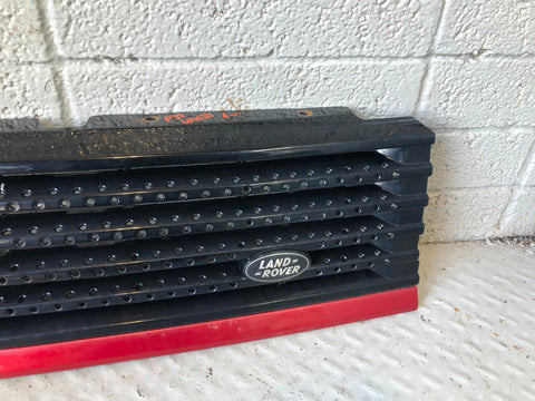 Range Rover P38 Front Grille Black with Rioja Red LRC 601 Trim 1994 to 2002