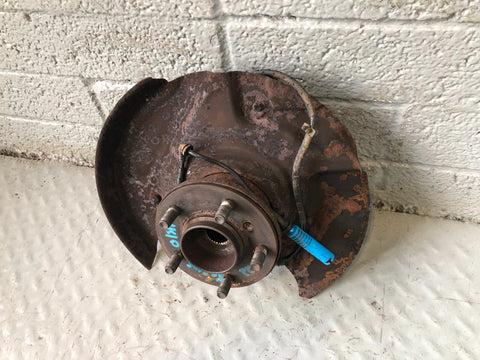 Range Rover L322 Hub Assembly Off Side Front 2002 to 2006 All Models R08105