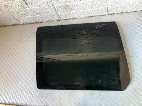 Discovery 3 Window Glass Panel Near Side Rear Land Rover 2004 to 2009