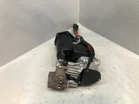 Range Rover Sport Air Suspension Compressor Hitachi Genuine L320 2005 to 2013