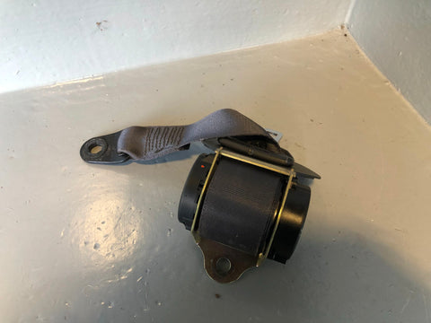 Freelander 1 Seat Belt in Grey Off Side Rear 5 Door Land Rover 1998 to 2006