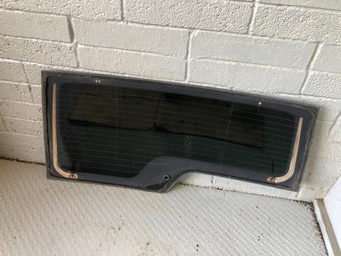 Discovery 3 Tailgate Glass rear Window Land Rover 2004 to 2009 10036