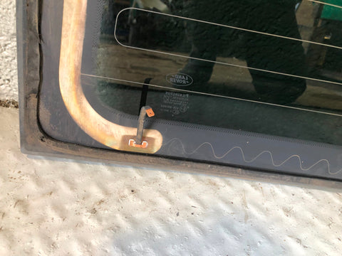 Discovery 3 Tailgate Glass rear Window Land Rover 2004 to 2009 10036