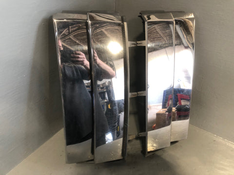 Range Rover L322 Wing Side Grille Vents Chrome Pair 2002 to 2013 R31075