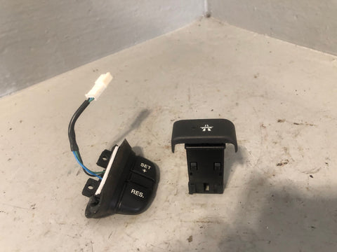 Discovery 2 Cruise Control Toggle Switch Steering Wheel Land Rover 1998 to 2004