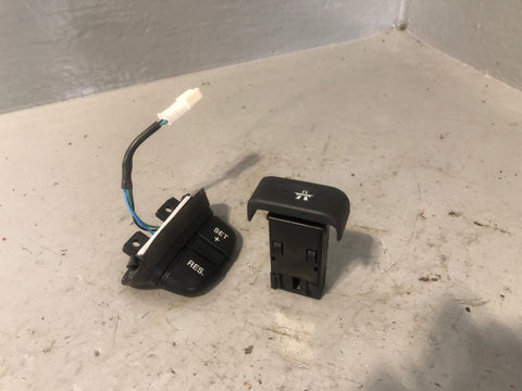 Discovery 2 Cruise Control Toggle Switch Steering Wheel Land Rover 1998 to 2004