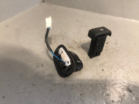 Discovery 2 Cruise Control Toggle Switch Steering Wheel Land Rover 1998 to 2004