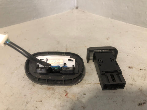 Discovery 2 Cruise Control Toggle Switch Steering Wheel Land Rover 1998 to 2004