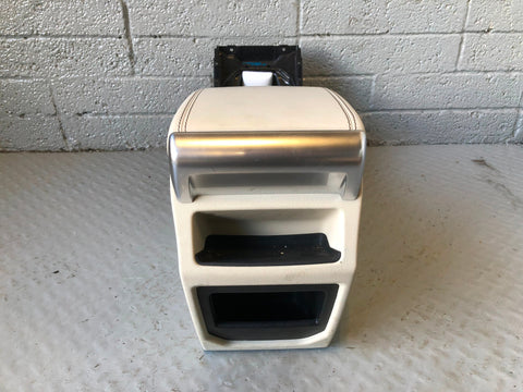 Range Rover Evoque Centre Console Ivory White Arm Rest Leather L538 L02095