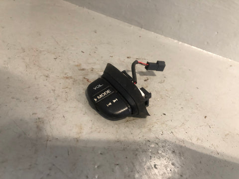Discovery 2 Steering Wheel Stereo Audio Volume Control Land Rover 1998 to 2004