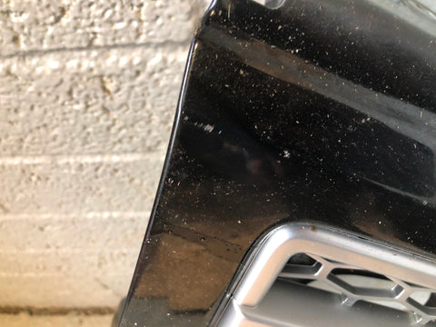 Discovery 4 Front Wing Off Side Santorini Black LRC 820 2009 to 2016 L10046