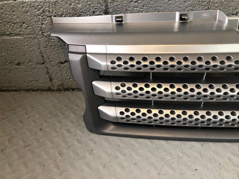 Range Rover Sport Front Grille Pre Facelift Silver Grey L320 2005 to 2009