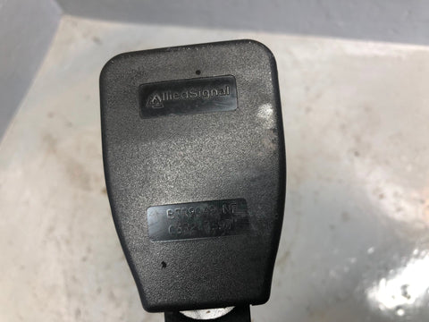 Range Rover P38 Seat Belt Buckle Clasp Near Side Front 1994 to 2002