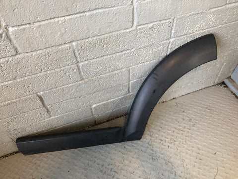 Discovery 3 Door Wheel Arch Moulding Trim Near Side Rear Land Rover K05115