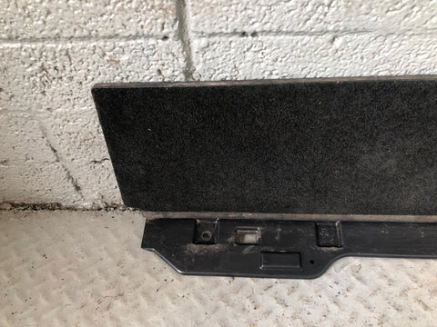 Range Rover L405 Tailgate Cover Threshold Lower Trim in Black 2013 to 2017