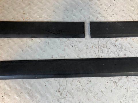 Discovery 3 Door Trims Rubbing Strips Set 4 Piece Land Rover 2004 to 2009 K05115