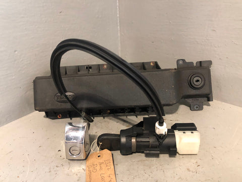Range Rover L322 Ignition Barrel with Key Lock Set V8 2002 to 2006 R31075