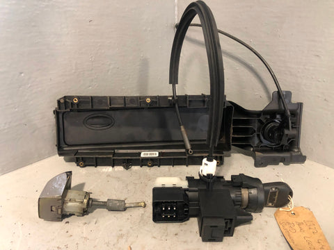 Range Rover L322 Ignition Barrel with Key Lock Set V8 2002 to 2006 R31075