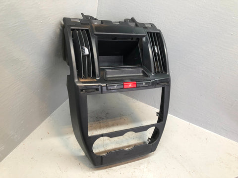 Freelander 2 Centre Dashboard Vents Panel Black Land Rover 2006 to 2011 R11026