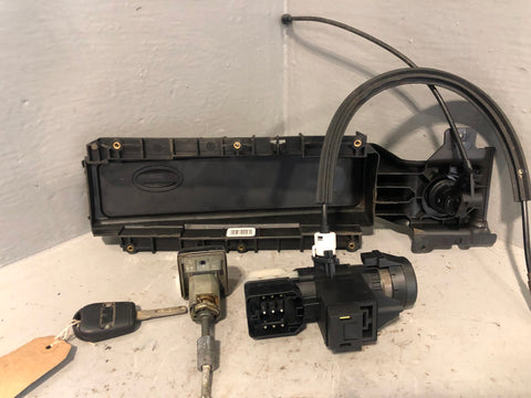 Range Rover L322 Ignition Barrel with Key Lock Set V8 2002 to 2006 R31075