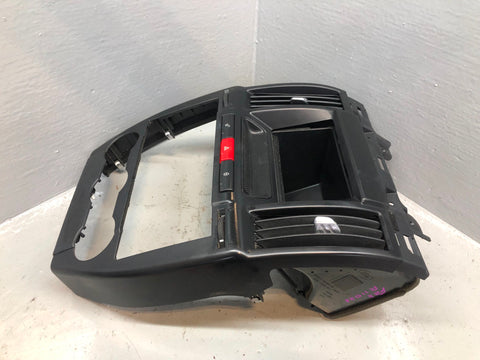 Freelander 2 Centre Dashboard Vents Panel Black Land Rover 2006 to 2011 R11026