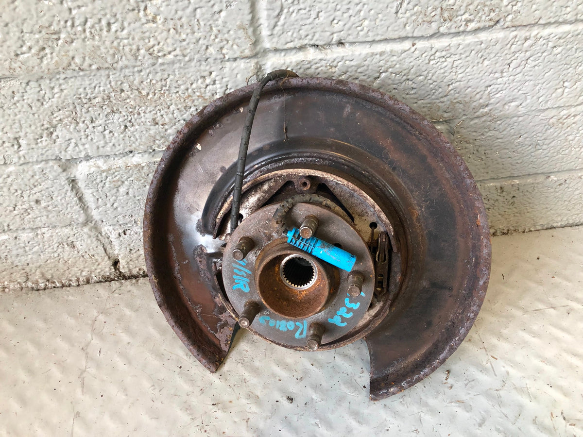 Range Rover L322 Hub Assembly Near Side Rear ABS Sensor 2002 to 2009 R08105