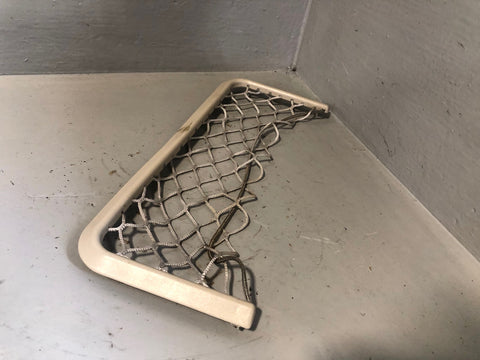 Discovery 2 Roof Storage Net In Beige 1998 to 2004 Land Rover