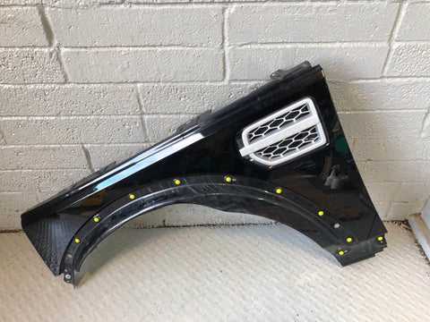 Discovery 4 Front Wing Near Side Santorini Black LRC 820 2009 to 2016 K30095