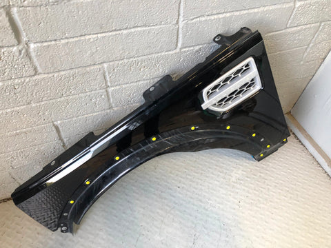 Discovery 4 Front Wing Near Side Santorini Black LRC 820 2009 to 2016 K30095